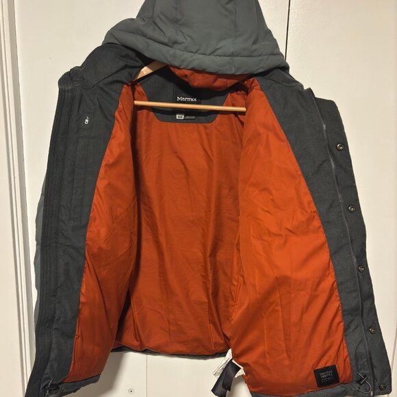 $495 Marmot 700 Down Fill Puffer Hooded Jacket/ Coat / Wiinter Parka - Medium - Picture 6 of 13